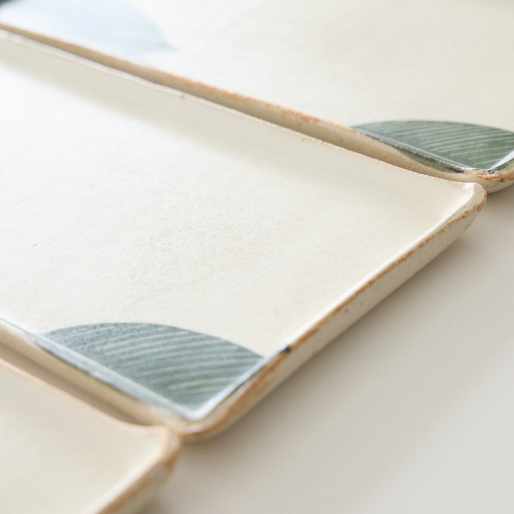 77 Banana Leaf Square Plate