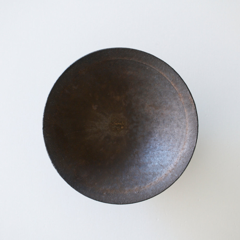 10 鉢M 黒釉