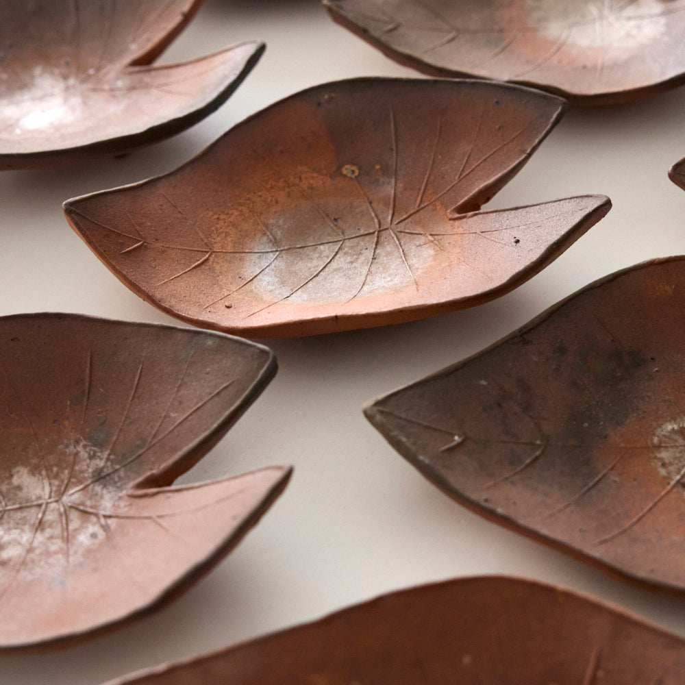 023 葉っぱ皿
