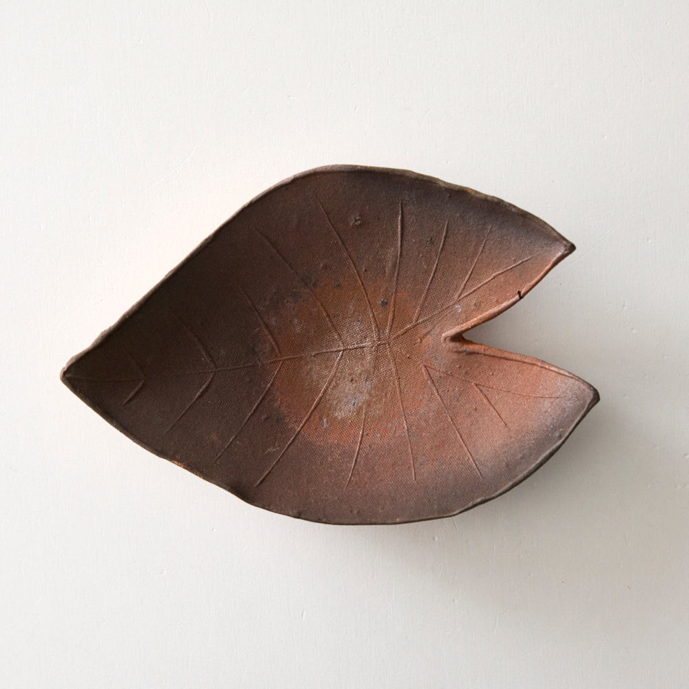 023 葉っぱ皿