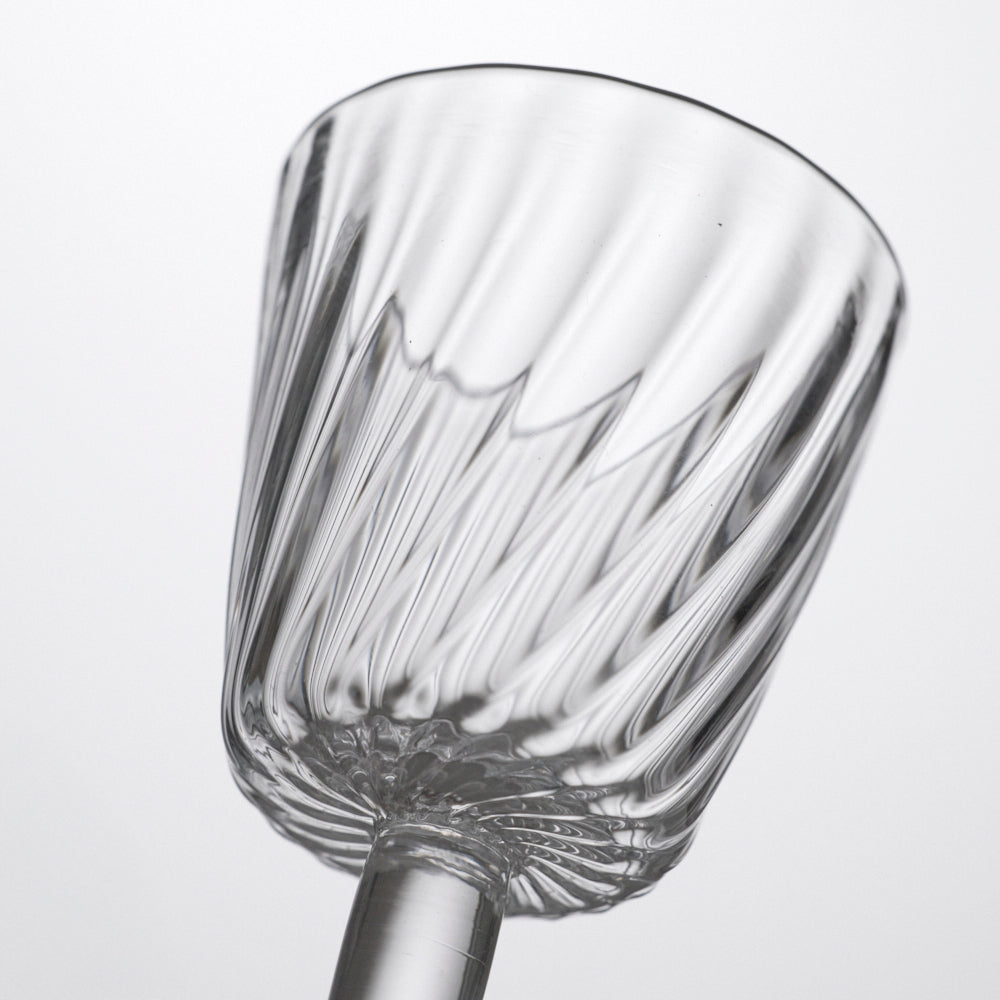 Mini glass with molded feet