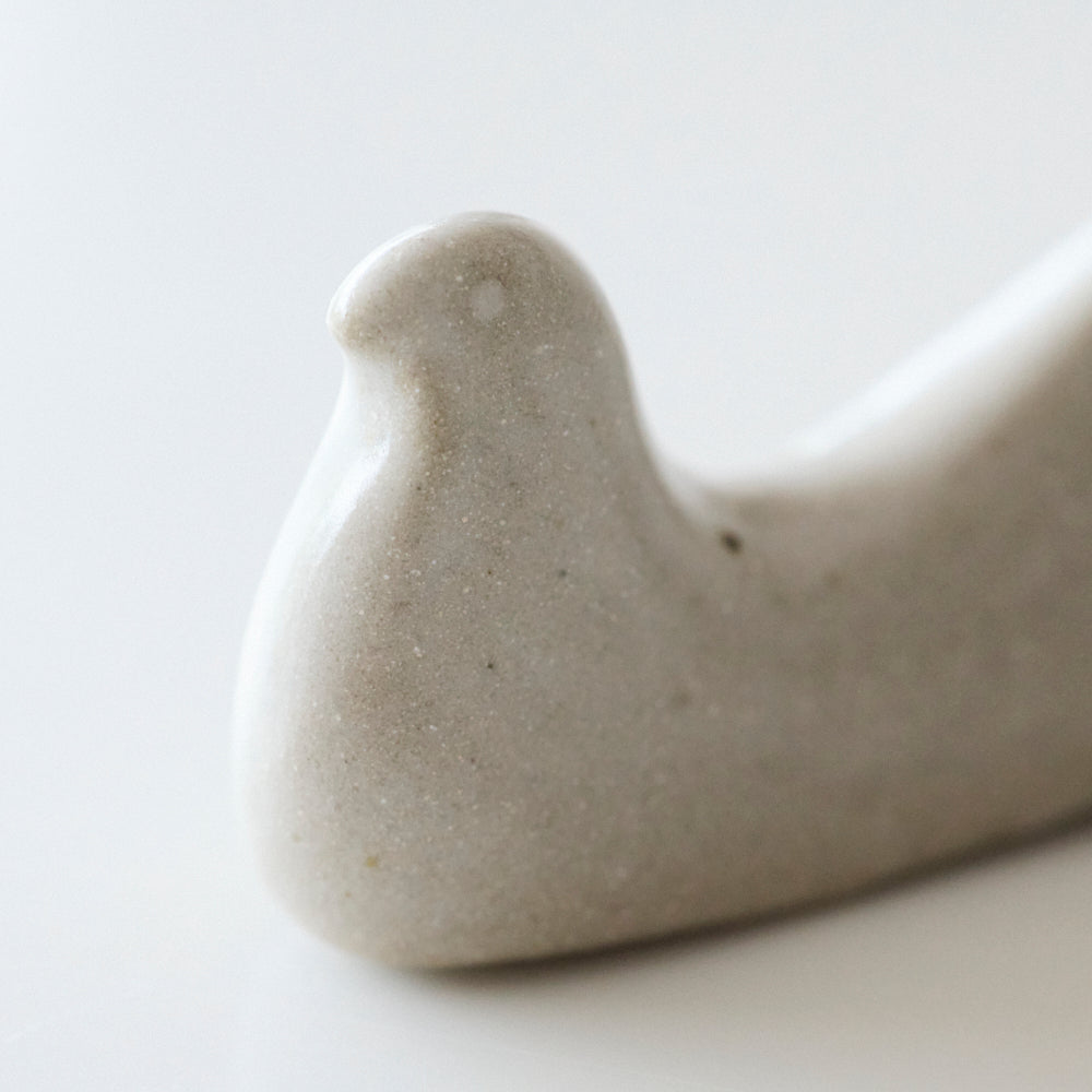 09 Chopstick Rest, White Dove
