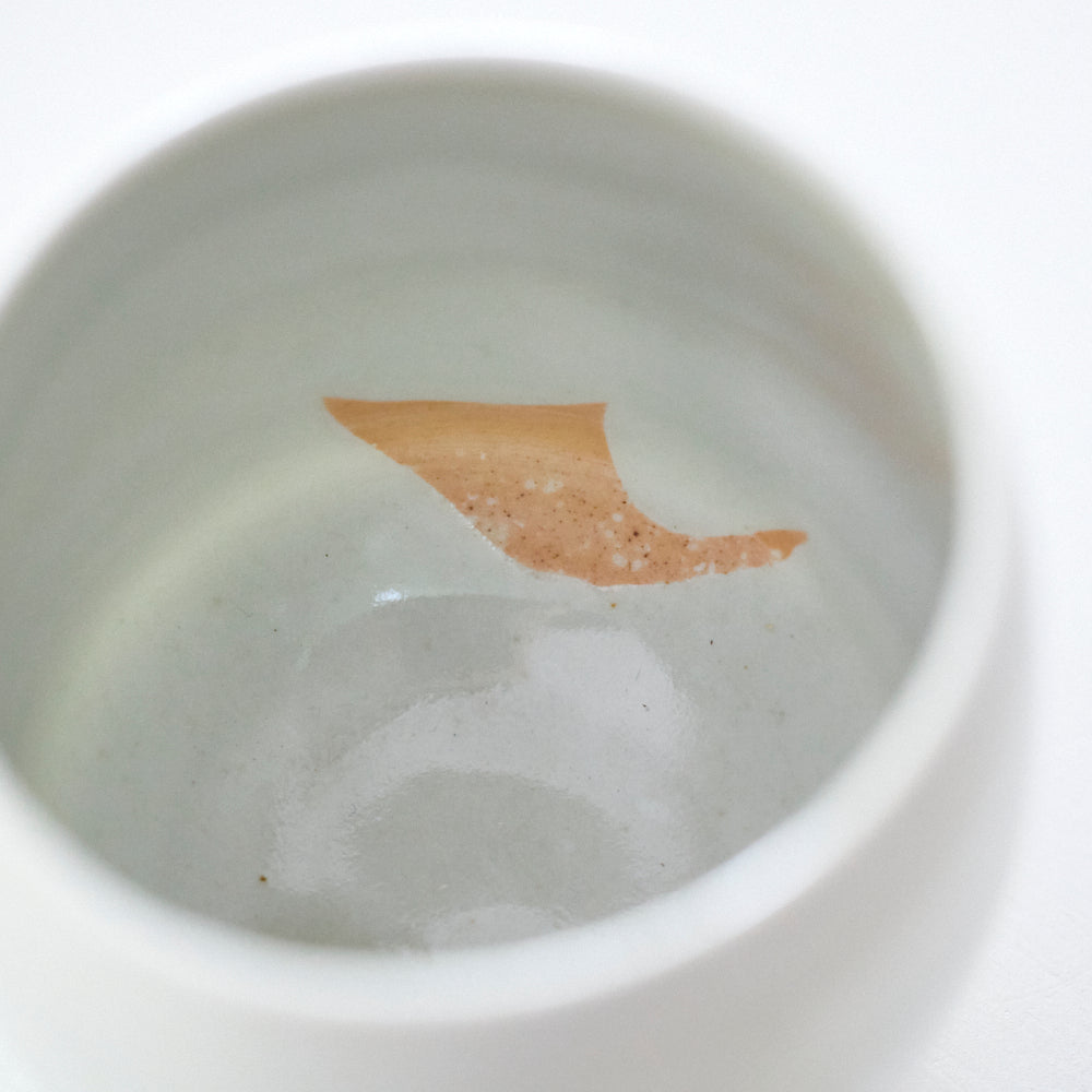 207A 白瓷カップ