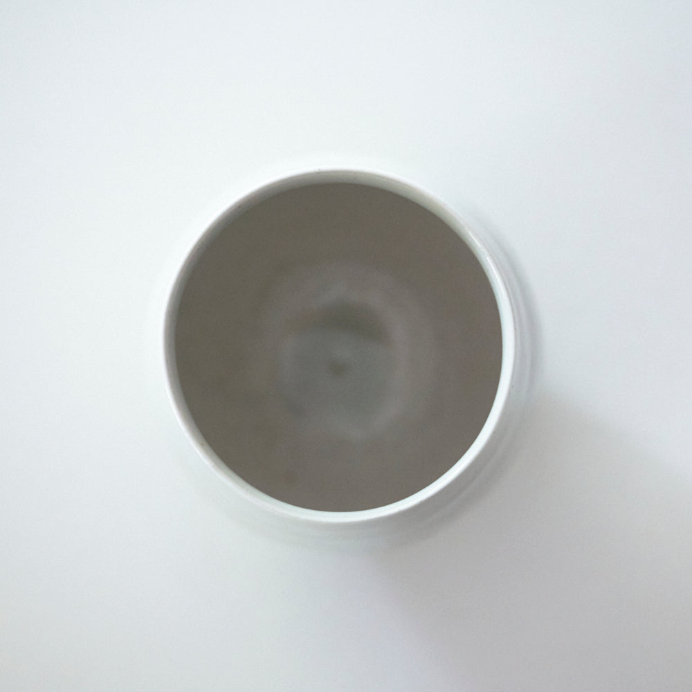 207C 白瓷カップ