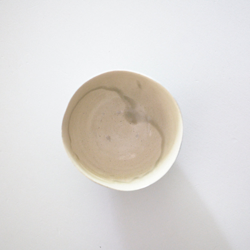 203B 呉須刷毛目小碗