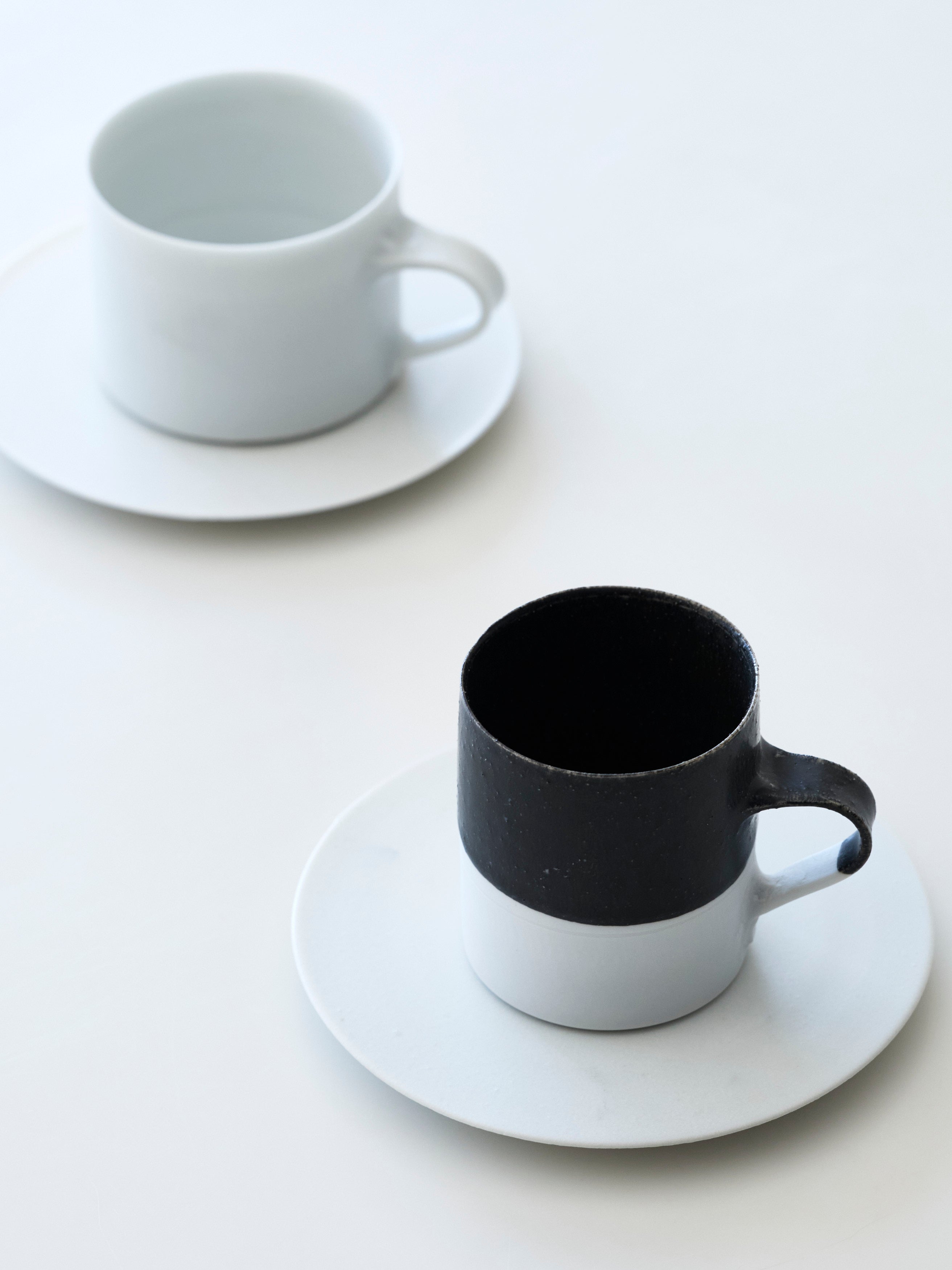15 コーヒーカップ 白黒