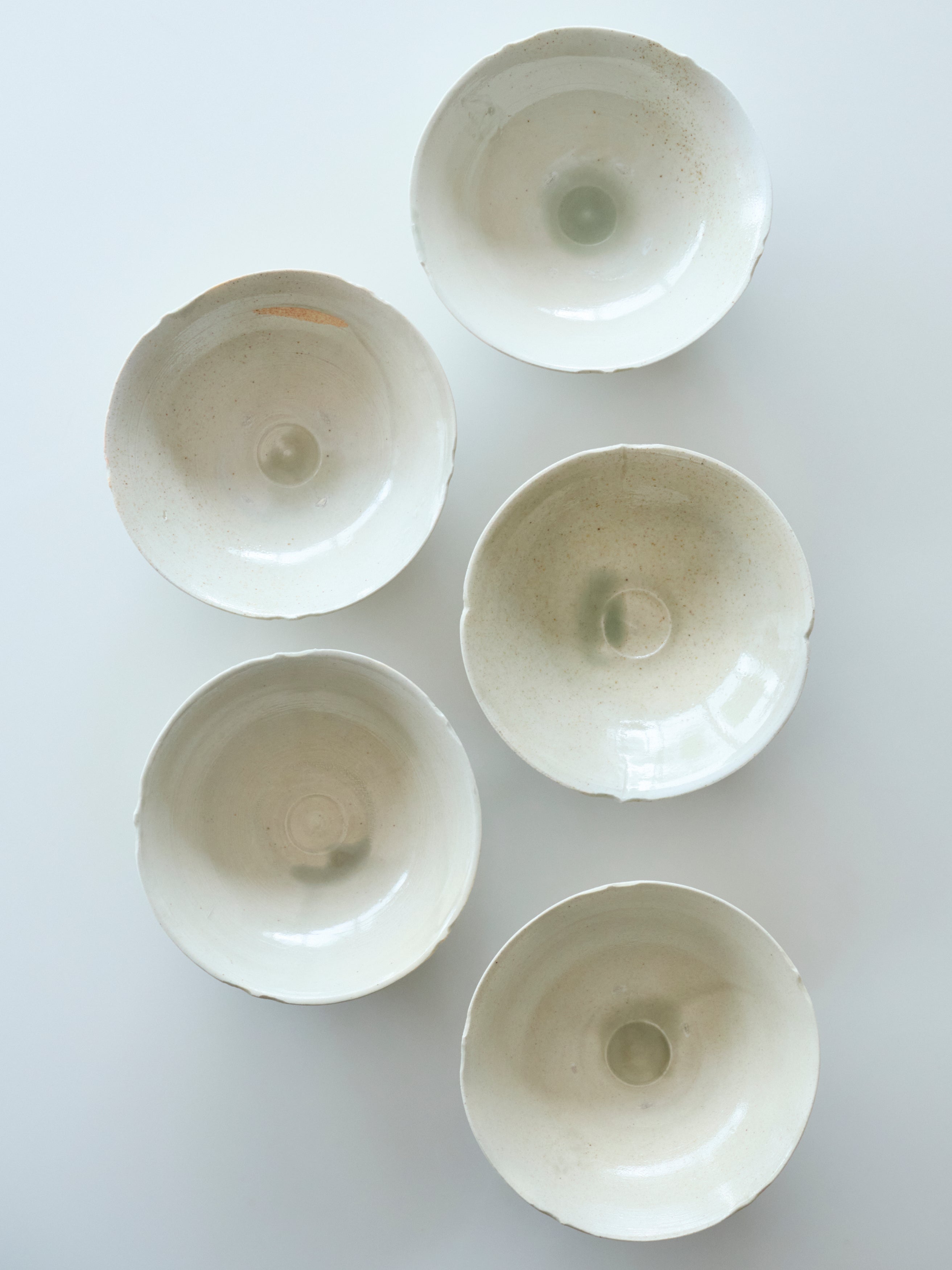 12 白瓷輪花小鉢