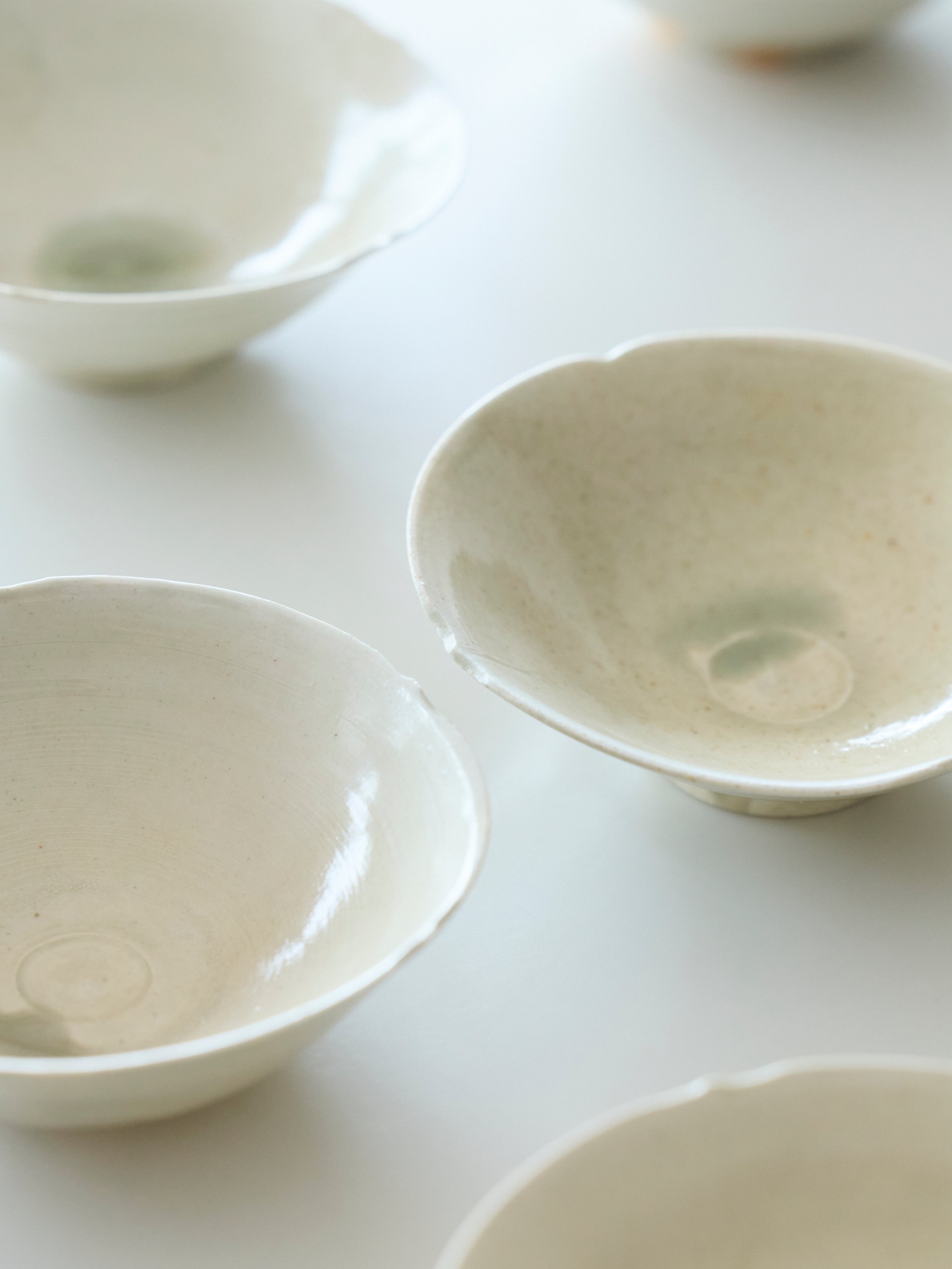 12 白瓷輪花小鉢