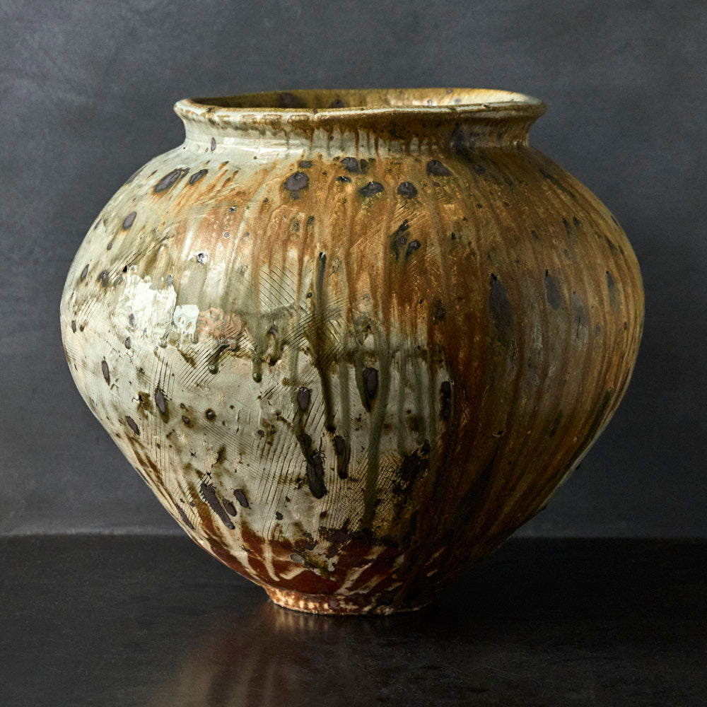 01 灰かむり粉引大壺