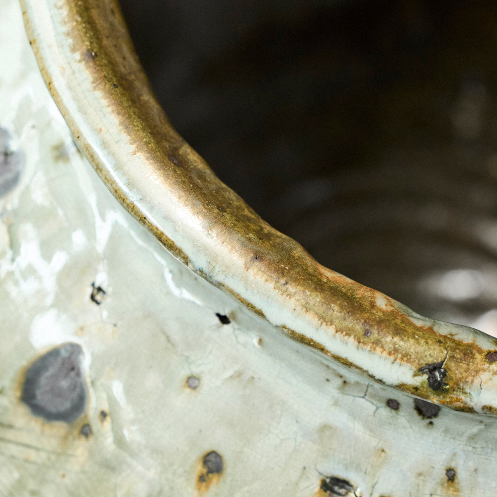 01 灰かむり粉引大壺