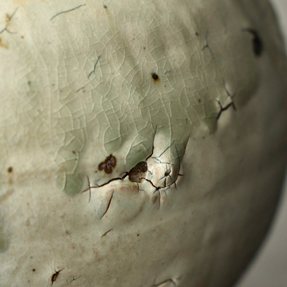 08 灰かむり丸壺