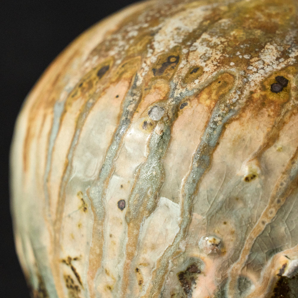 21 灰かむり中壺