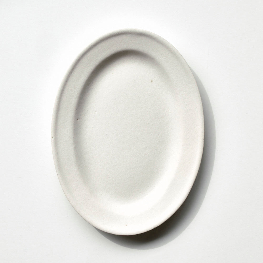 212 オーバルM 白