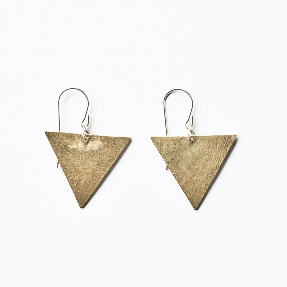 90 ピアス/フック式・三角形