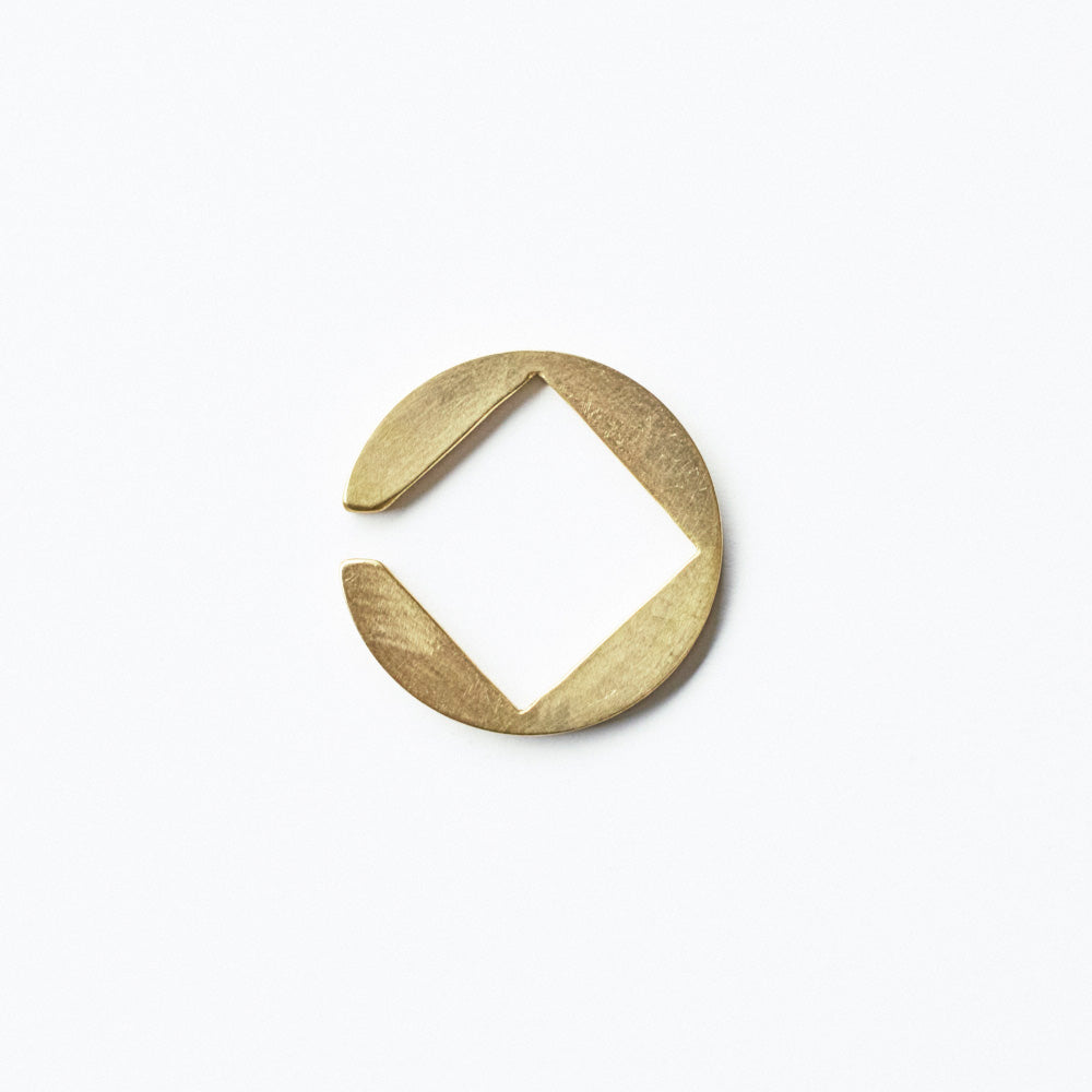 100 イヤーカフ/丸四角