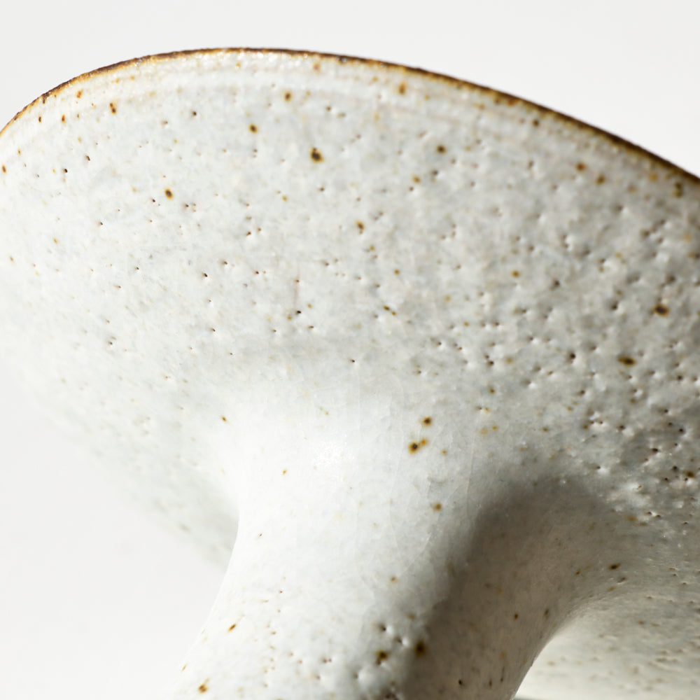 20 4寸高台皿 粉引