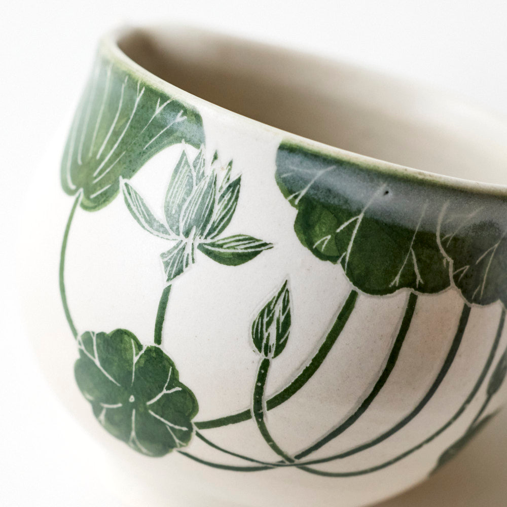 45 緑ハスおいかけっこ 片口 (丸)