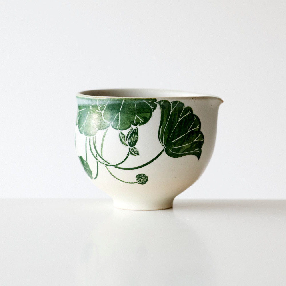 45 緑ハスおいかけっこ 片口 (丸)