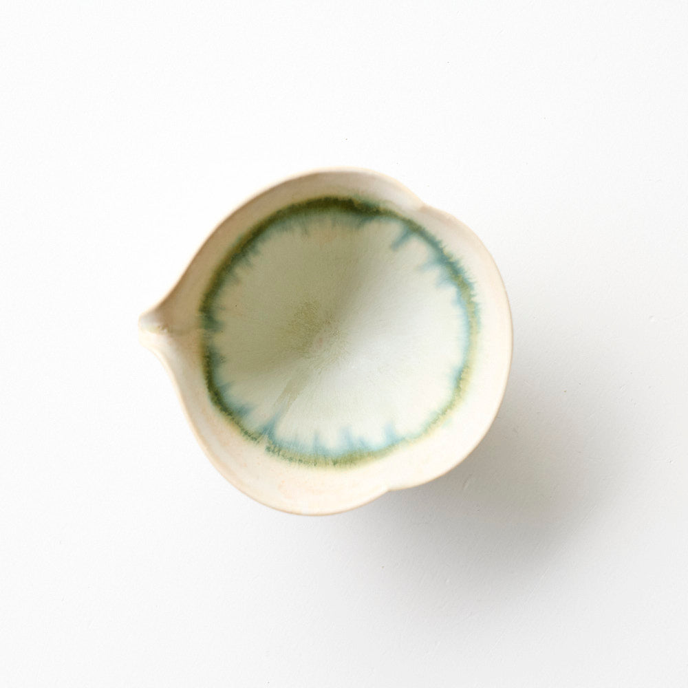 102 片口(輪花) B