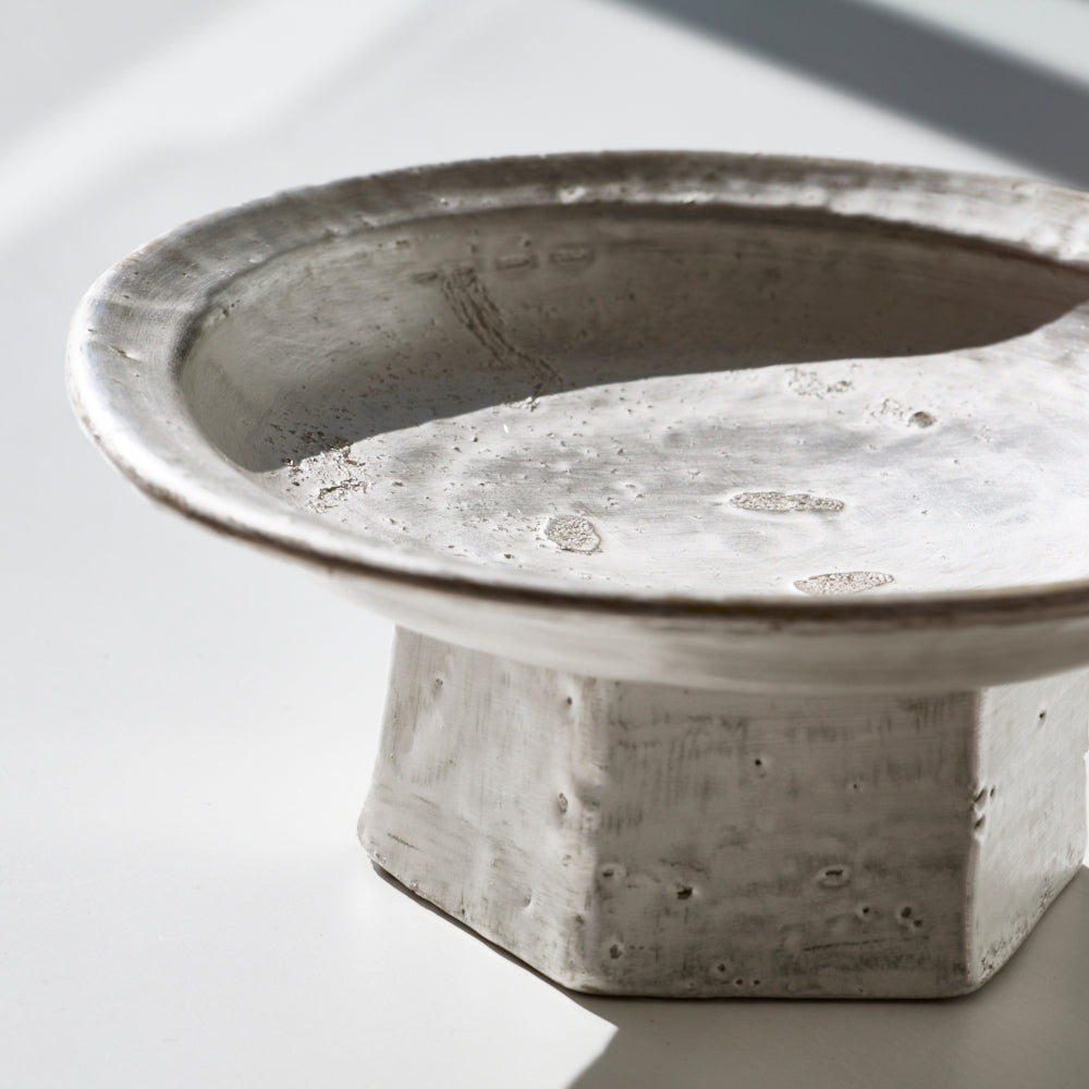 48 銀磁6寸6角高台リム皿