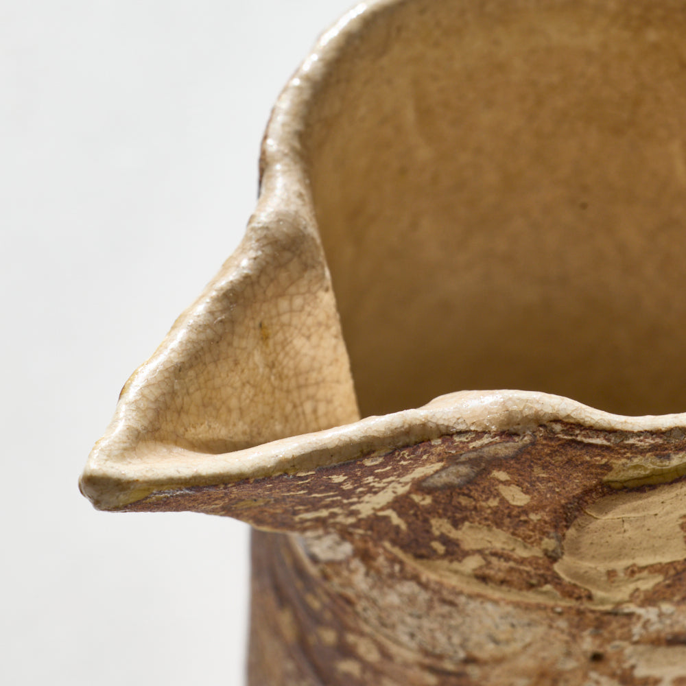 78 土化粧筒形ピッチャー(赤)