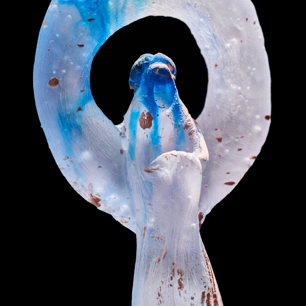 03_64 Prayer 長身 中