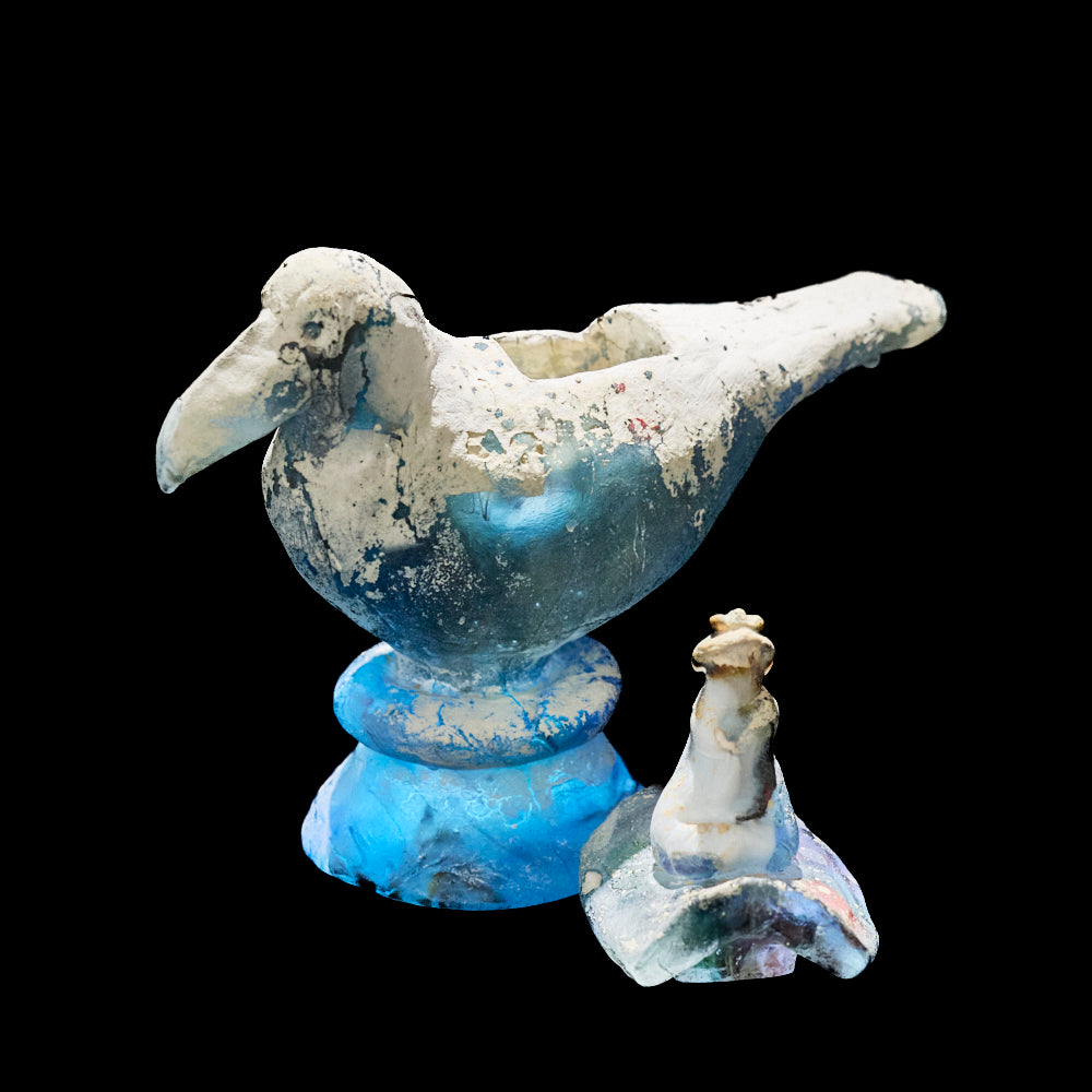 44 prayer 鳥の容れ物