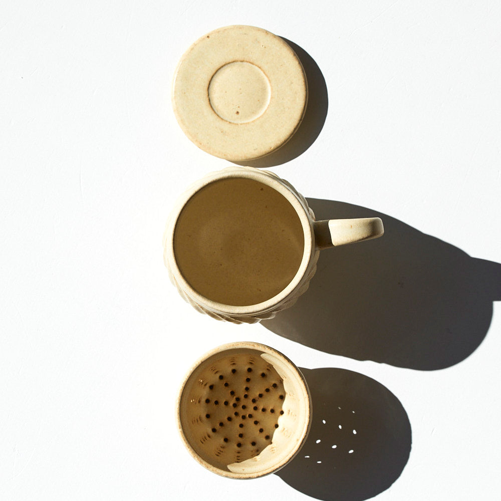 17C 茶漉し付きマグ(茶)