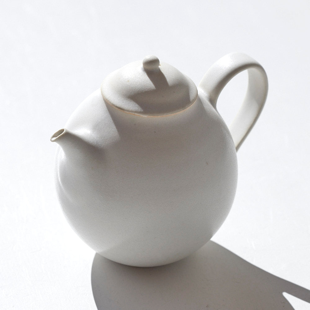 21 後手急須 白マット