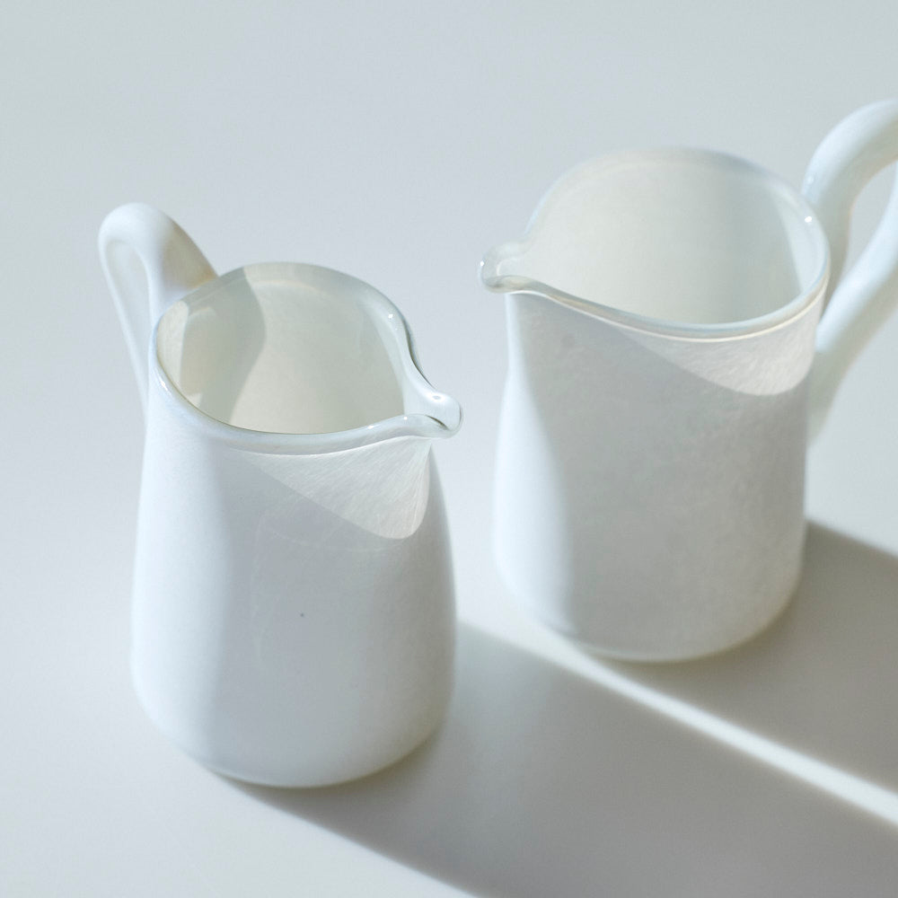 47 白のうつわ ミルクピッチャー
