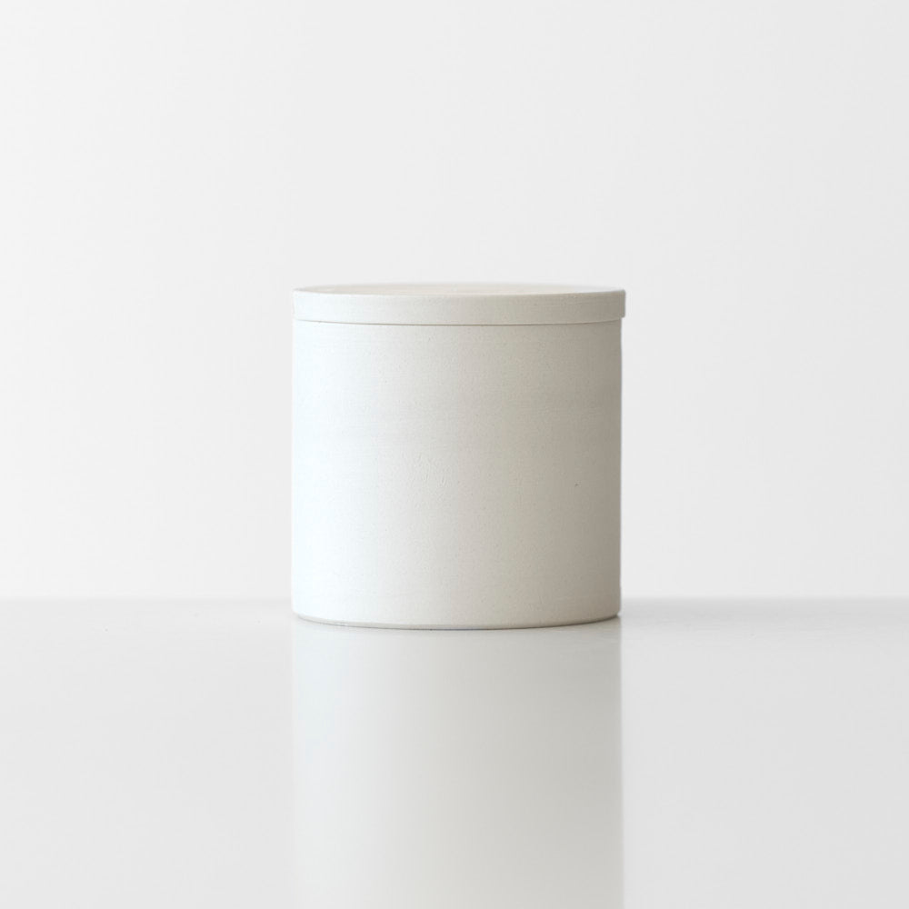 69B Lidded container