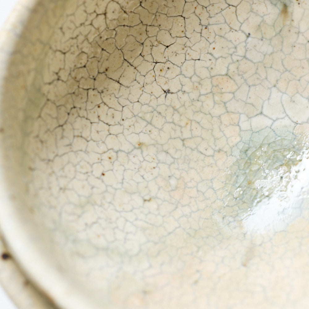 27 荒ヒビ粉引飯碗