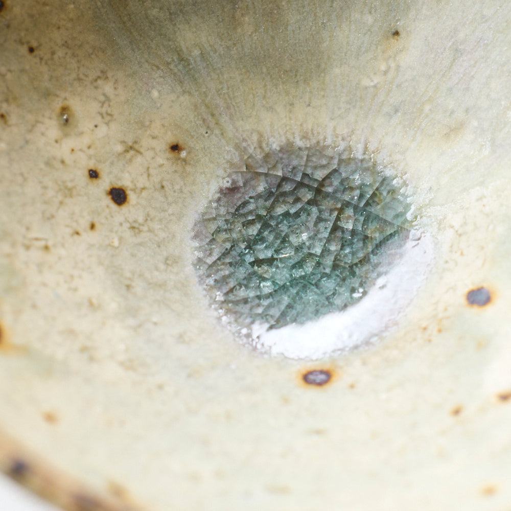 19A 荒ヒビ灰粉引 飯碗