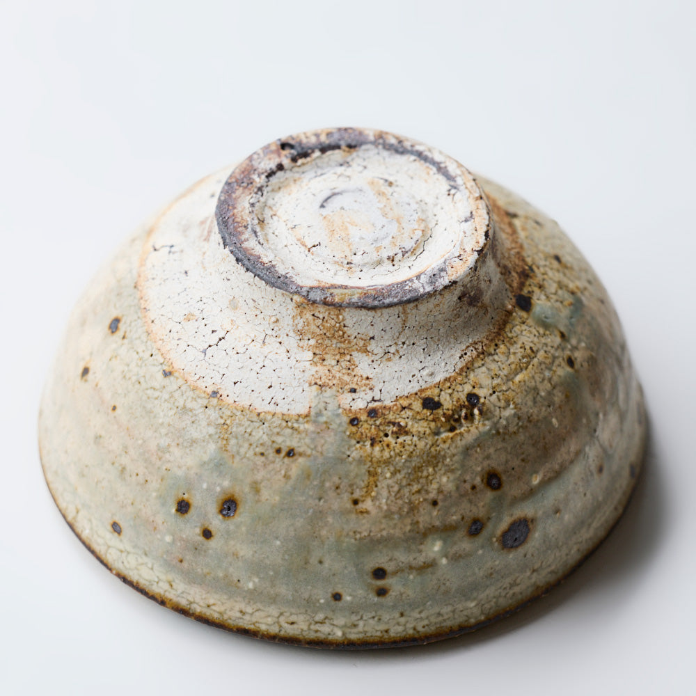 19A 荒ヒビ灰粉引 飯碗