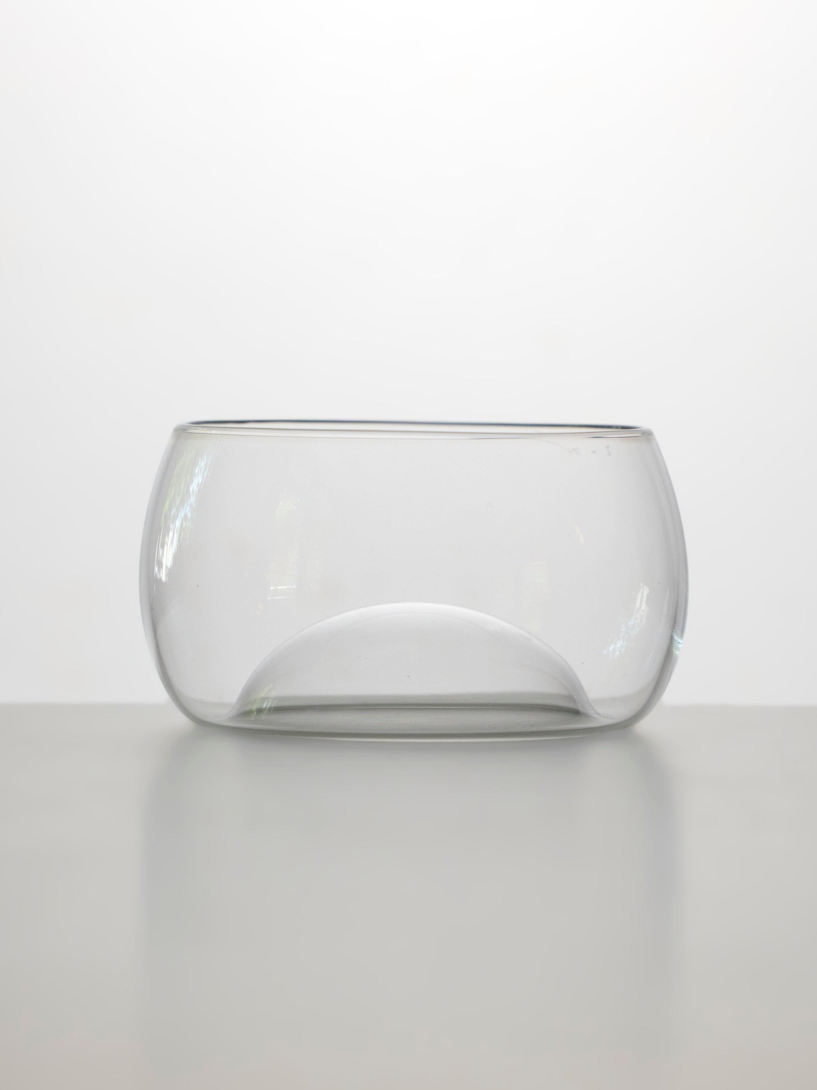 Drop Stem Glass (round)
