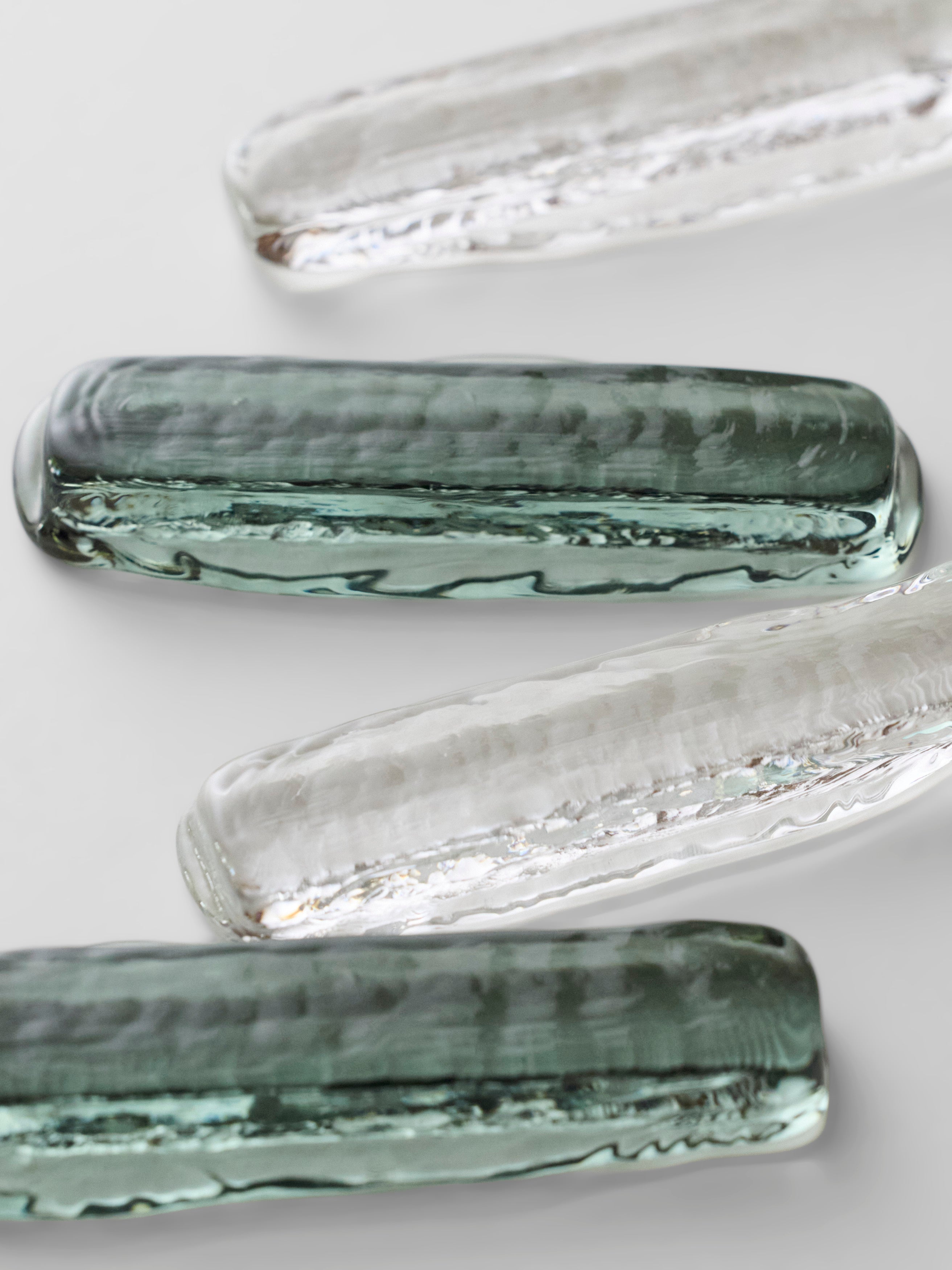 Drop Stem Glass (round)