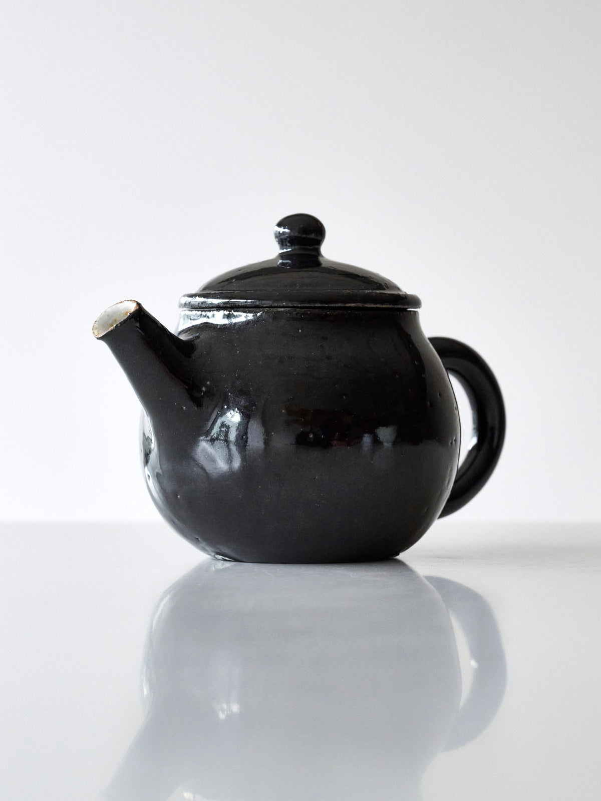 59 掛け分け茶壺
