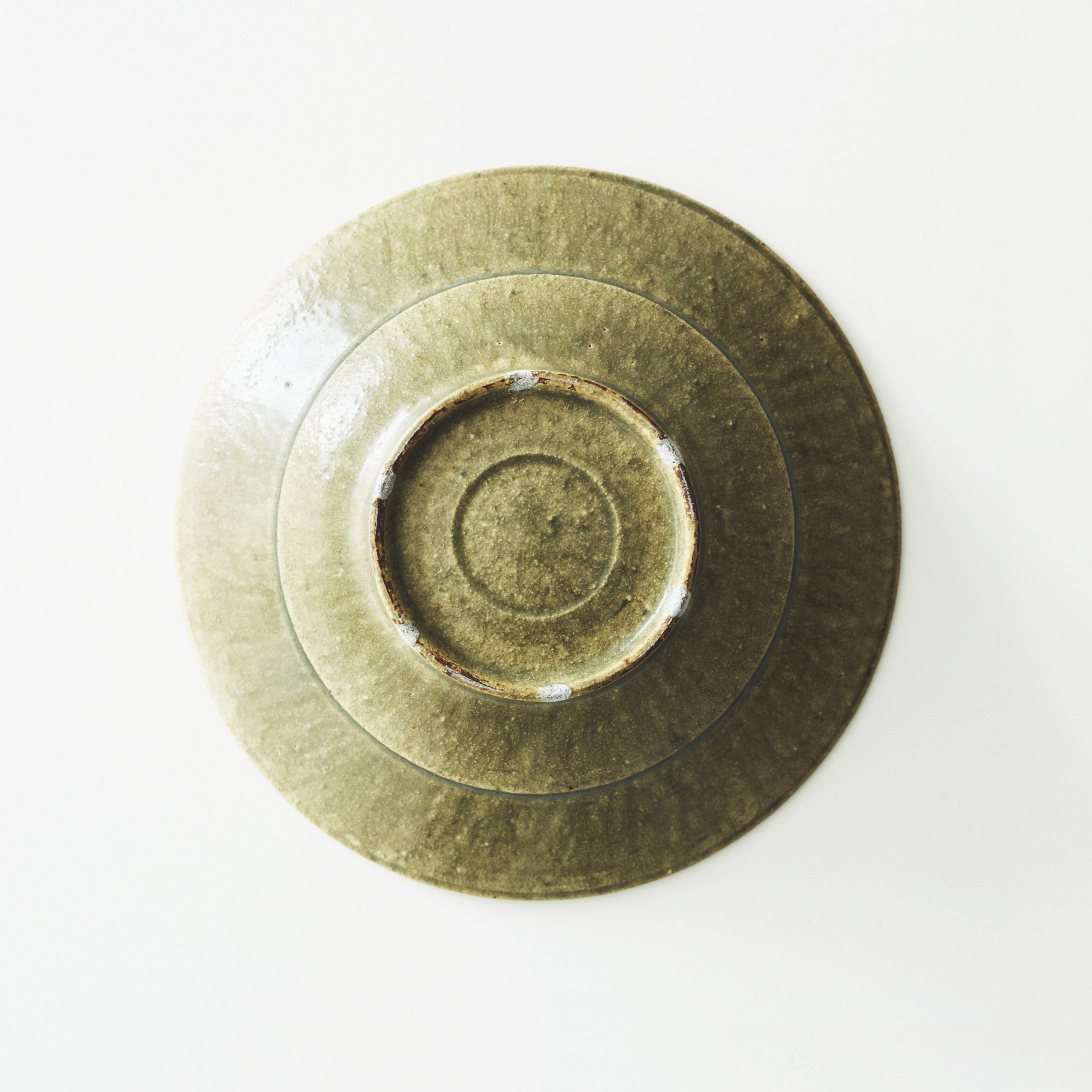 07 リム平鉢6寸 灰釉