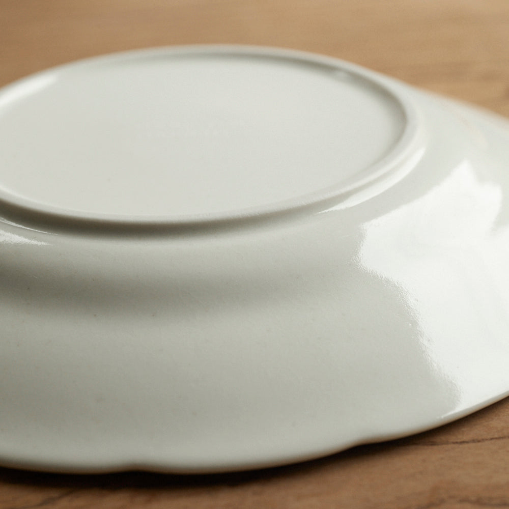 Paperwhite Flower Rim Plate M