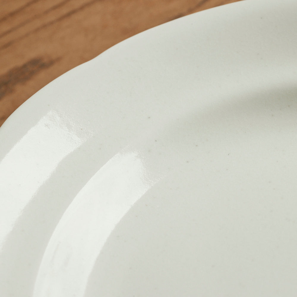 Paperwhite Flower Rim Plate M