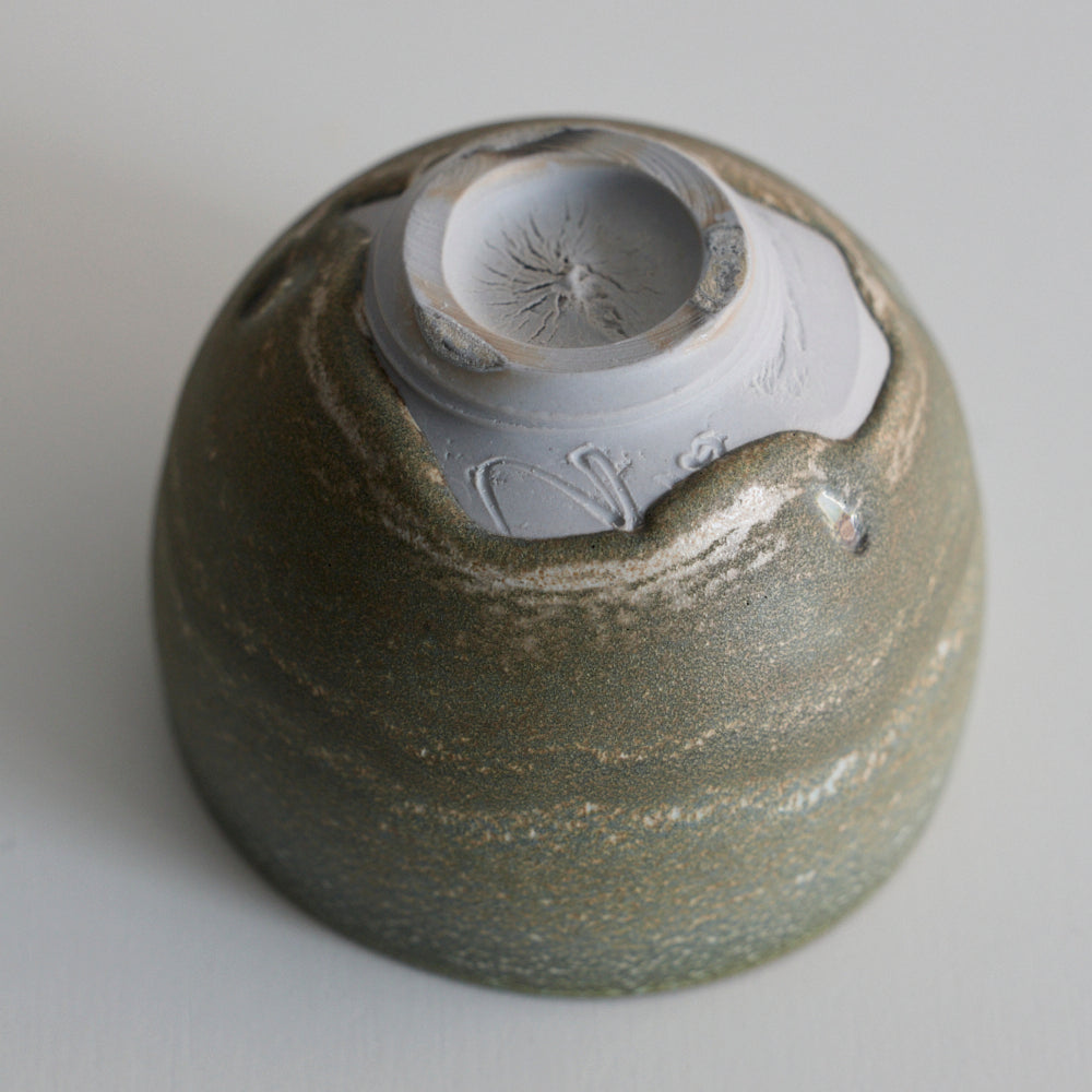 茶盌 湊鼠釉