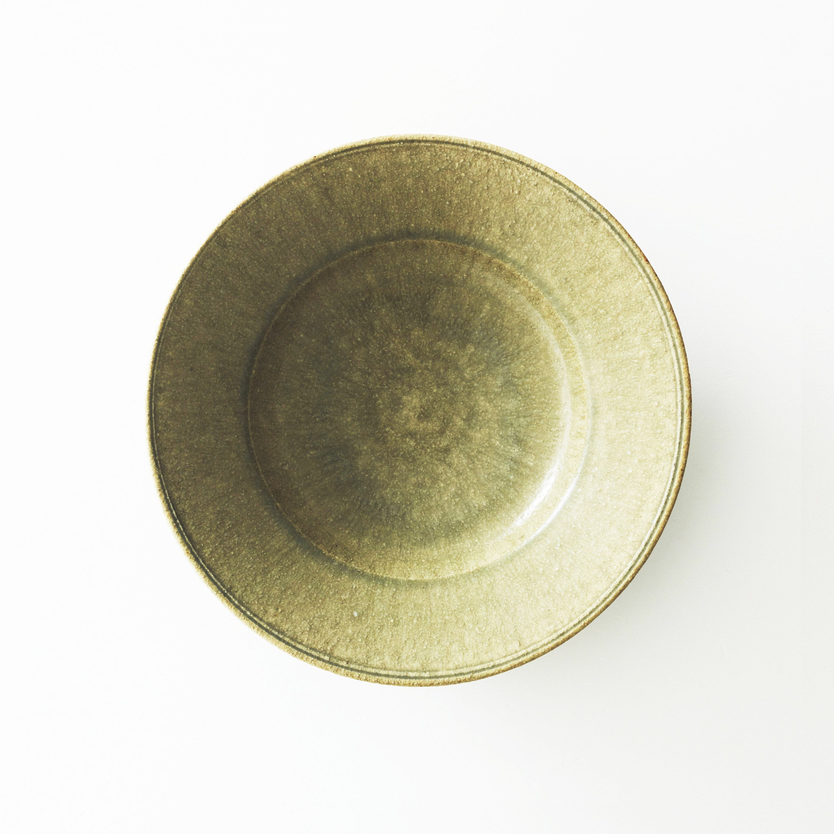 07 リム平鉢6寸 灰釉