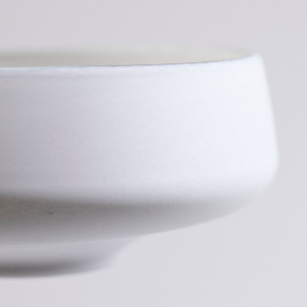 022 white 高台鉢