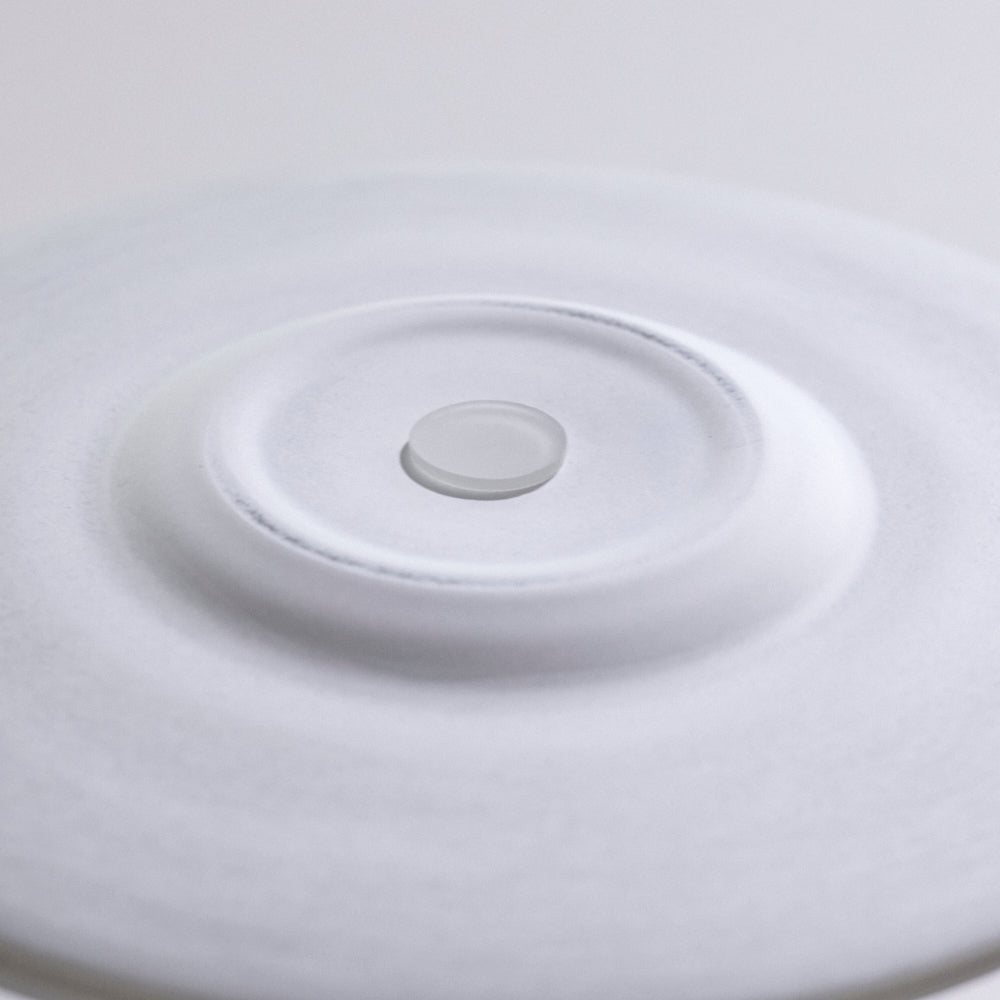 018 white puddle plate