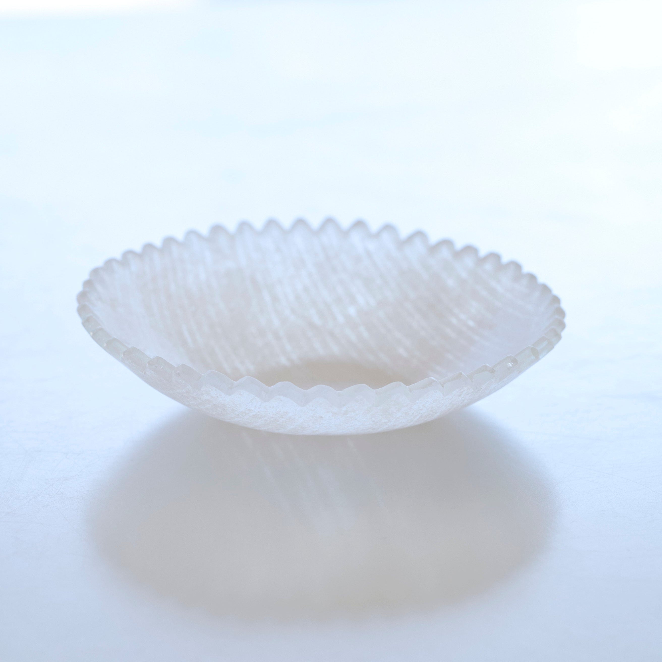 41 frill bowl