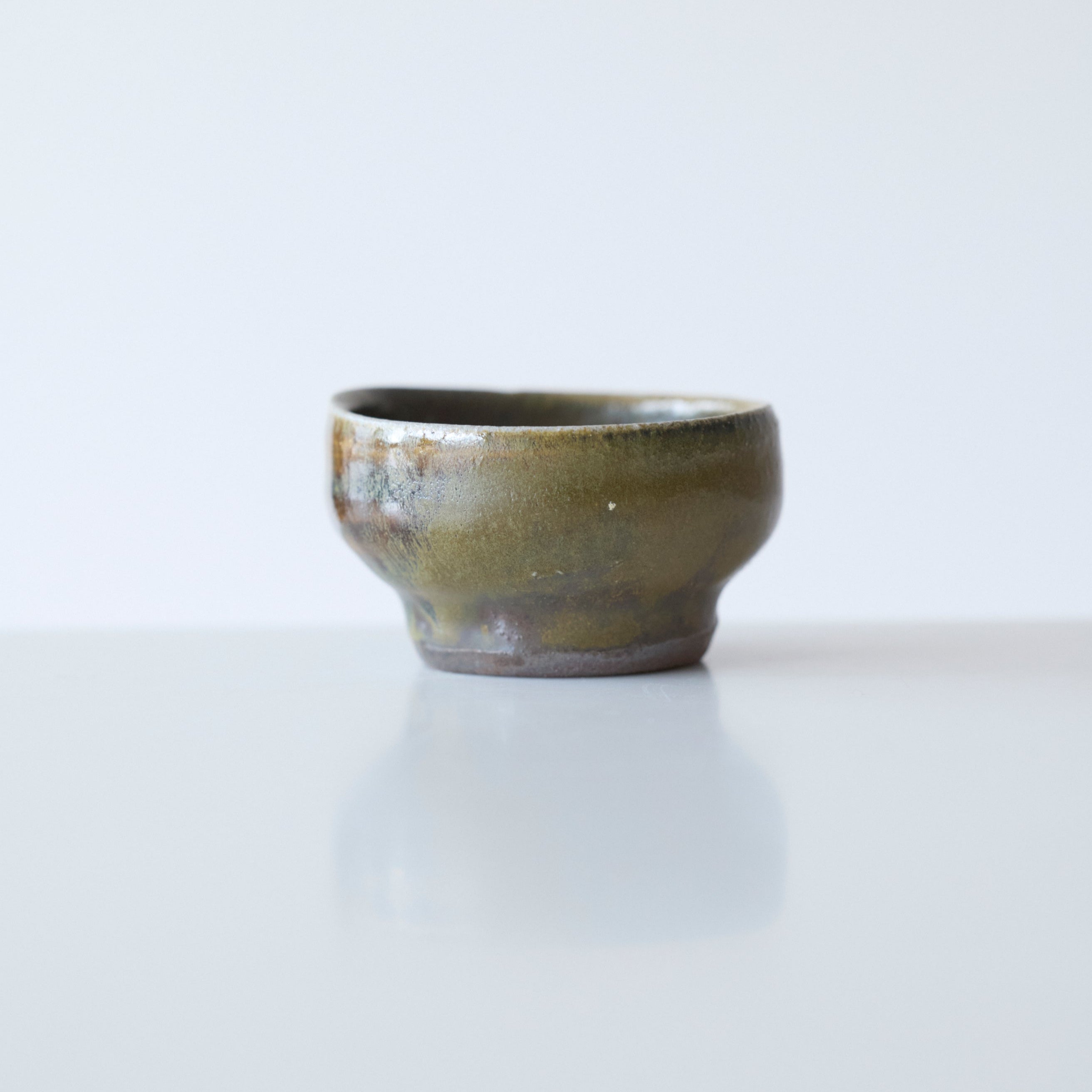 22 黒唐津豆杯