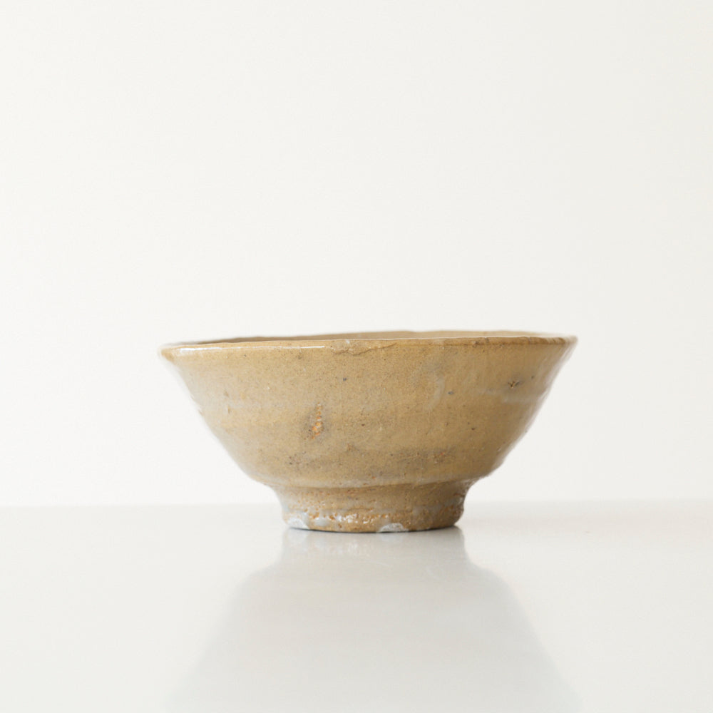 43B 灰釉碗