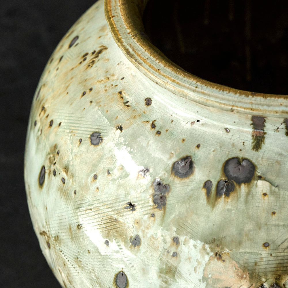 01 灰かむり粉引大壺