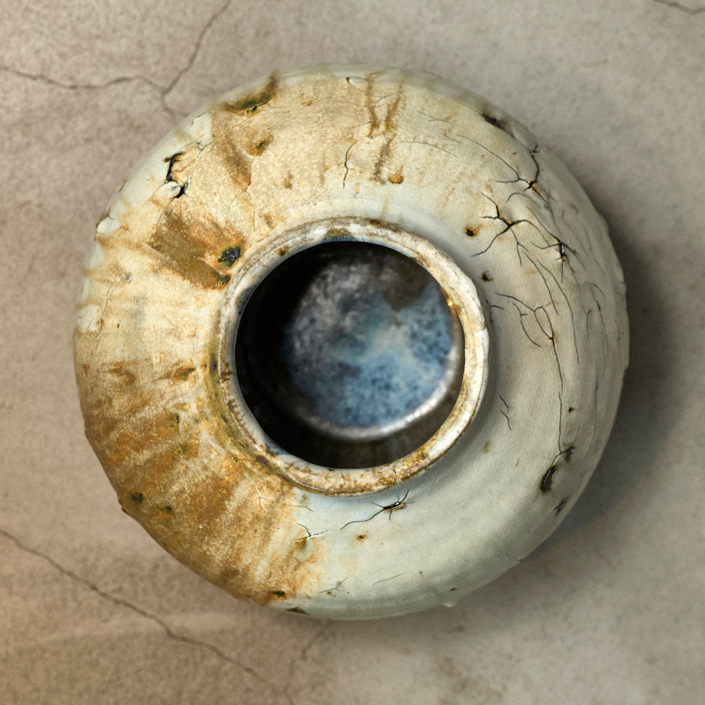 08 灰かむり丸壺