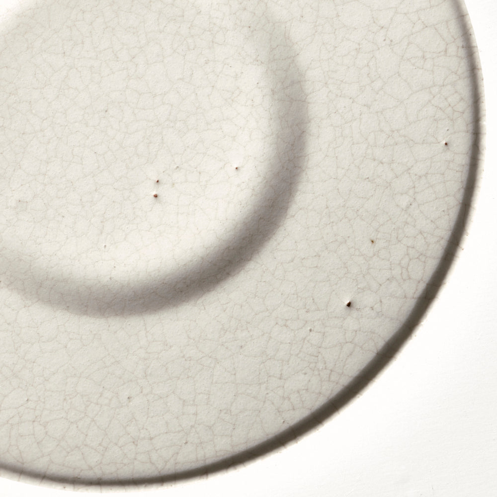 214_C タタラリム皿(白、貫入)